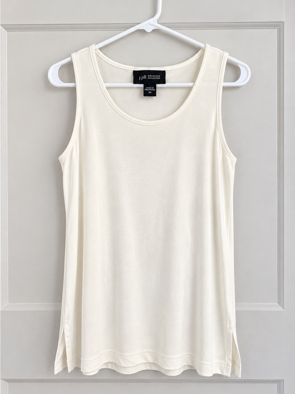 J.Jill Wearever Ivory Scoop Neck Tank Top XS Side Slit Layering
